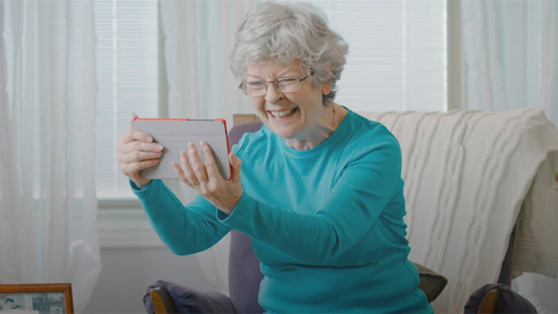 Comfort Keepers integrates grandPad tablet for Seniors as part of their Interactive Care