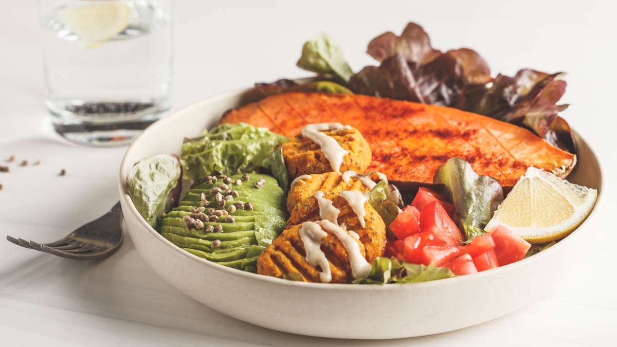 A healthy, tasty meal composed of plant-based foods.